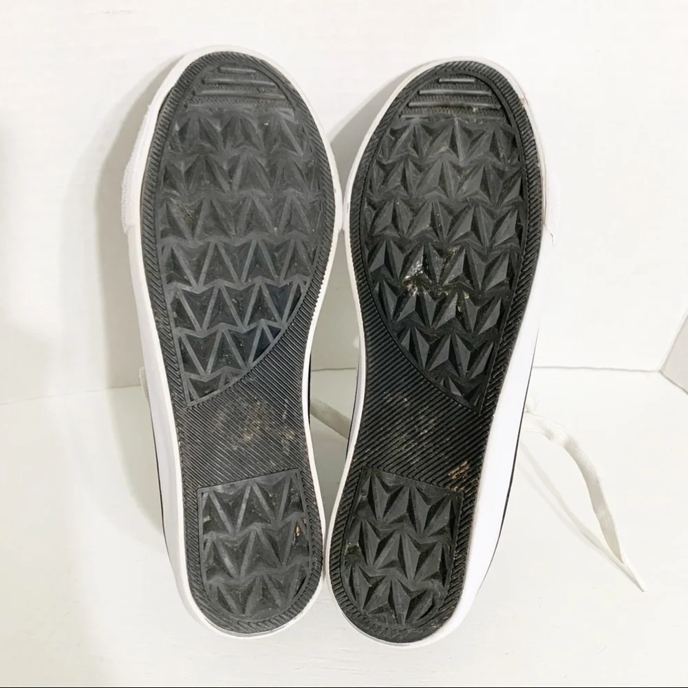 Urban Groove Sam Hip Hop Black Canvas High Top Sneaker Performance Shoe ⬛️⬜️